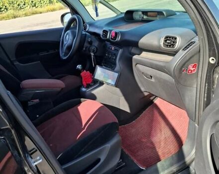 Черный Ситроен С3 Пикассо, объемом двигателя 1.4 л и пробегом 174 тыс. км за 4100 $, фото 7 на Automoto.ua