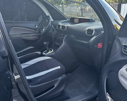 Черный Ситроен С3 Пикассо, объемом двигателя 1.6 л и пробегом 250 тыс. км за 10200 $, фото 22 на Automoto.ua