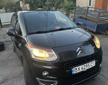 Черный Ситроен С3 Пикассо, объемом двигателя 1.6 л и пробегом 250 тыс. км за 10200 $, фото 1 на Automoto.ua