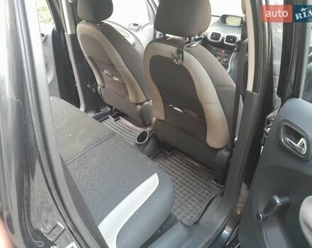 Черный Ситроен С3 Пикассо, объемом двигателя 1.6 л и пробегом 221 тыс. км за 5903 $, фото 4 на Automoto.ua