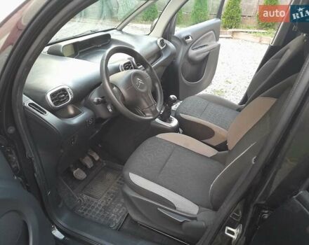 Черный Ситроен С3 Пикассо, объемом двигателя 1.6 л и пробегом 221 тыс. км за 5903 $, фото 2 на Automoto.ua