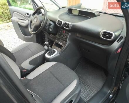 Черный Ситроен С3 Пикассо, объемом двигателя 1.6 л и пробегом 221 тыс. км за 5903 $, фото 1 на Automoto.ua