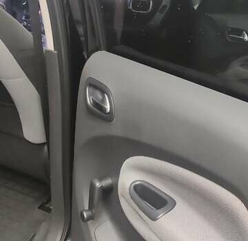 Черный Ситроен С3 Пикассо, объемом двигателя 1.4 л и пробегом 175 тыс. км за 5500 $, фото 37 на Automoto.ua