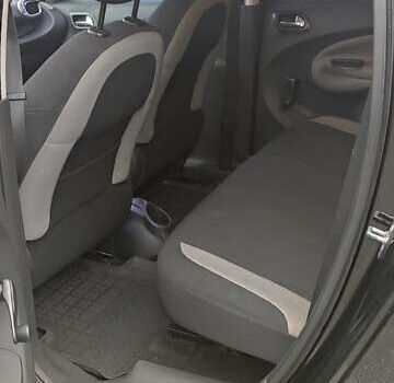 Черный Ситроен С3 Пикассо, объемом двигателя 1.4 л и пробегом 175 тыс. км за 5500 $, фото 11 на Automoto.ua