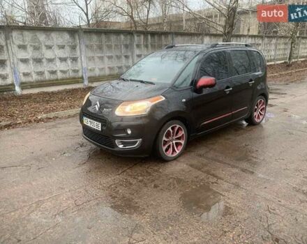Чорний Сітроен С3 Пікассо, об'ємом двигуна 1.6 л та пробігом 134 тис. км за 5999 $, фото 1 на Automoto.ua