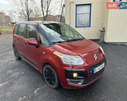 Червоний Сітроен С3 Пікассо, об'ємом двигуна 1.4 л та пробігом 214 тис. км за 3999 $, фото 1 на Automoto.ua