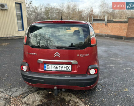 Червоний Сітроен С3 Пікассо, об'ємом двигуна 1.4 л та пробігом 214 тис. км за 3999 $, фото 5 на Automoto.ua