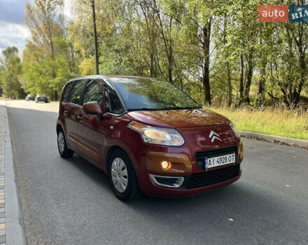 Червоний Сітроен С3 Пікассо, об'ємом двигуна 1.6 л та пробігом 244 тис. км за 5200 $, фото 2 на Automoto.ua