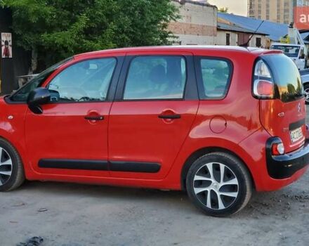 Красный Ситроен С3 Пикассо, объемом двигателя 1.6 л и пробегом 223 тыс. км за 7700 $, фото 2 на Automoto.ua