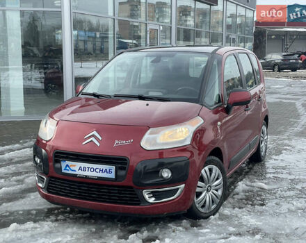 Красный Ситроен С3 Пикассо, объемом двигателя 1.4 л и пробегом 213 тыс. км за 4900 $, фото 1 на Automoto.ua