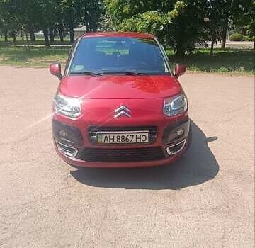 Червоний Сітроен С3 Пікассо, об'ємом двигуна 1.4 л та пробігом 76 тис. км за 6900 $, фото 1 на Automoto.ua