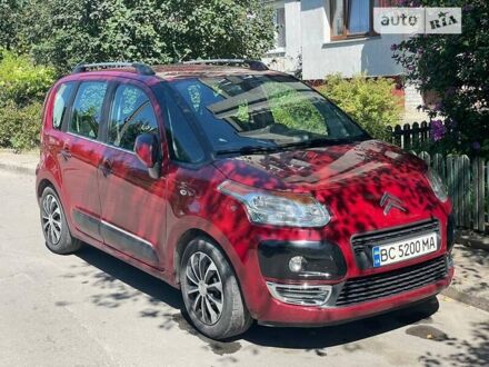 Ситроен С3 Пикассо 2012 в Львове на Automoto.ua Красный Ситроен С3 Пикассо, объемом двигателя 0 л и пробегом 240 тыс. км за 5900 $, фото 1 на Automoto.ua