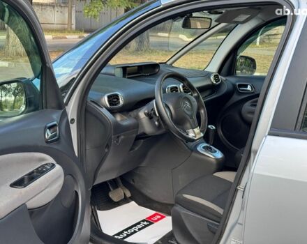 Серый Ситроен С3 Пикассо, объемом двигателя 1.6 л и пробегом 171 тыс. км за 5990 $, фото 9 на Automoto.ua