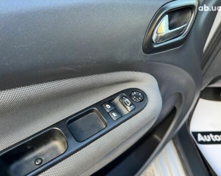 Серый Ситроен С3 Пикассо, объемом двигателя 1.6 л и пробегом 171 тыс. км за 5990 $, фото 17 на Automoto.ua