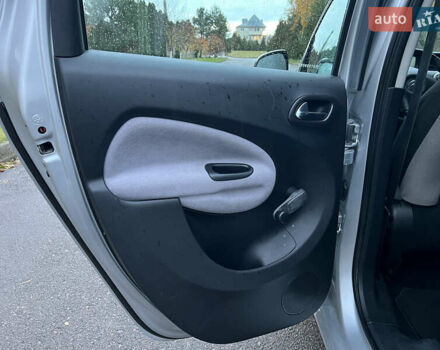 Серый Ситроен С3 Пикассо, объемом двигателя 0 л и пробегом 146 тыс. км за 4500 $, фото 13 на Automoto.ua