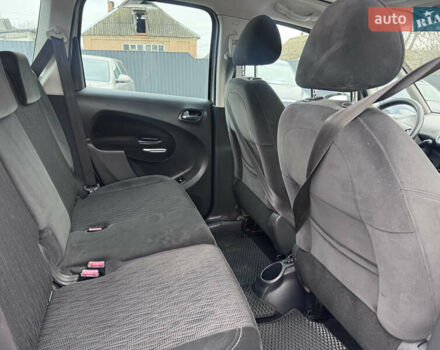 Серый Ситроен С3 Пикассо, объемом двигателя 1.6 л и пробегом 260 тыс. км за 4490 $, фото 25 на Automoto.ua