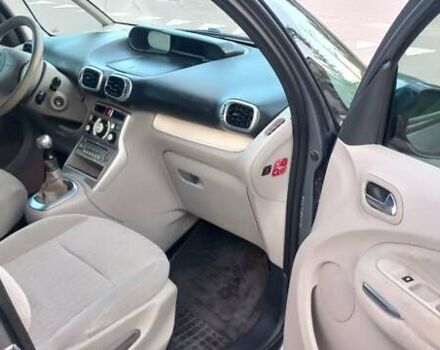 Ситроен С3 Пикассо 2009 в Львове на Automoto.ua Серый Ситроен С3 Пикассо, объемом двигателя 1.56 л и пробегом 305 тыс. км за 5600 $, фото 7 на Automoto.ua
