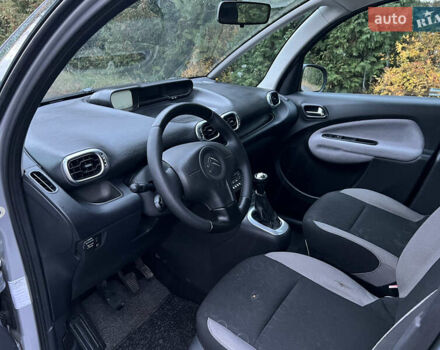 Серый Ситроен С3 Пикассо, объемом двигателя 0 л и пробегом 146 тыс. км за 4500 $, фото 8 на Automoto.ua