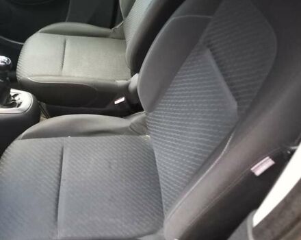 Серый Ситроен С3 Пикассо, объемом двигателя 1.4 л и пробегом 190 тыс. км за 3600 $, фото 10 на Automoto.ua