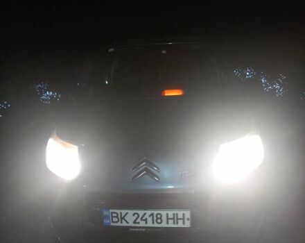 Серый Ситроен С3 Пикассо, объемом двигателя 1.4 л и пробегом 190 тыс. км за 3600 $, фото 3 на Automoto.ua