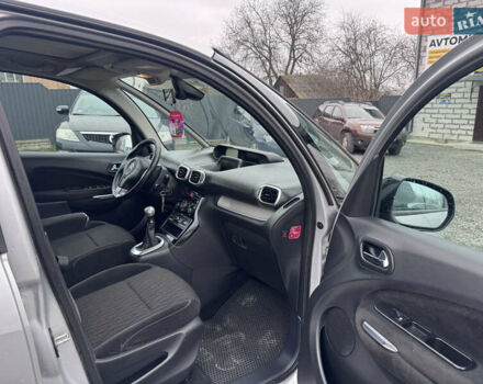 Серый Ситроен С3 Пикассо, объемом двигателя 1.6 л и пробегом 260 тыс. км за 4490 $, фото 24 на Automoto.ua