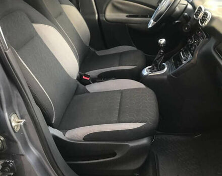 Сірий Сітроен С3 Пікассо, об'ємом двигуна 1.4 л та пробігом 168 тис. км за 5400 $, фото 25 на Automoto.ua