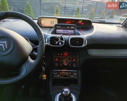 Серый Ситроен С3 Пикассо, объемом двигателя 1.56 л и пробегом 182 тыс. км за 6900 $, фото 21 на Automoto.ua