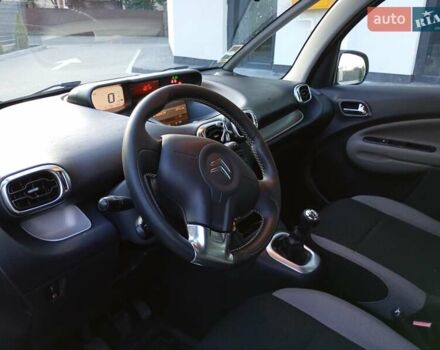 Серый Ситроен С3 Пикассо, объемом двигателя 1.56 л и пробегом 182 тыс. км за 6900 $, фото 13 на Automoto.ua
