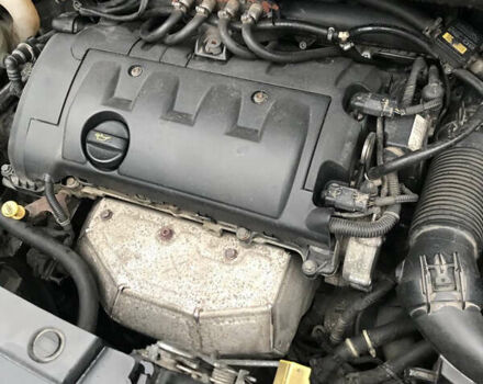 Серый Ситроен С3 Пикассо, объемом двигателя 1.4 л и пробегом 180 тыс. км за 4950 $, фото 14 на Automoto.ua