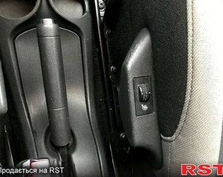 Серый Ситроен С3 Пикассо, объемом двигателя 1.4 л и пробегом 180 тыс. км за 4950 $, фото 8 на Automoto.ua