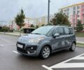 Серый Ситроен С3 Пикассо, объемом двигателя 1.56 л и пробегом 260 тыс. км за 5200 $, фото 1 на Automoto.ua