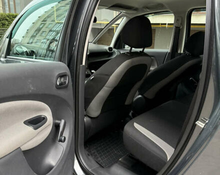 Серый Ситроен С3 Пикассо, объемом двигателя 1.6 л и пробегом 101 тыс. км за 6600 $, фото 9 на Automoto.ua