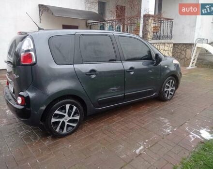 Серый Ситроен С3 Пикассо, объемом двигателя 1.56 л и пробегом 220 тыс. км за 7600 $, фото 2 на Automoto.ua