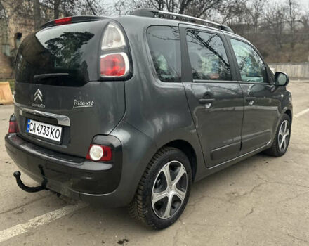 Серый Ситроен С3 Пикассо, объемом двигателя 1.56 л и пробегом 161 тыс. км за 7900 $, фото 3 на Automoto.ua
