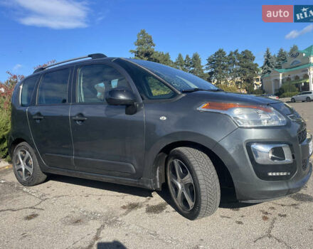 Сірий Сітроен С3 Пікассо, об'ємом двигуна 1.56 л та пробігом 160 тис. км за 7950 $, фото 7 на Automoto.ua