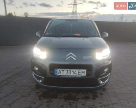 Серый Ситроен С3 Пикассо, объемом двигателя 1.6 л и пробегом 200 тыс. км за 5250 $, фото 1 на Automoto.ua