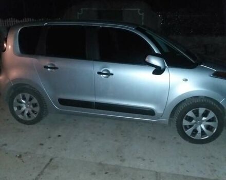 Серый Ситроен С3 Пикассо, объемом двигателя 1.4 л и пробегом 180 тыс. км за 5200 $, фото 1 на Automoto.ua