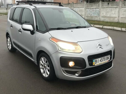 Серый Ситроен С3 Пикассо, объемом двигателя 1.4 л и пробегом 180 тыс. км за 4950 $, фото 1 на Automoto.ua