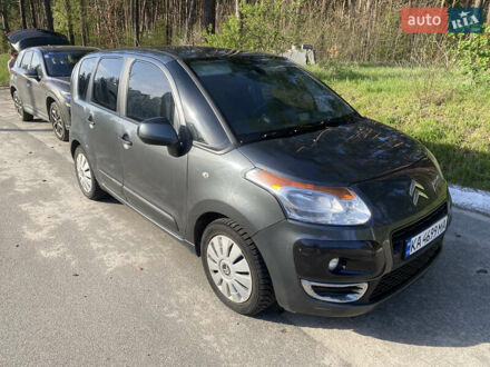 Сітроен С3 Пікассо 2012 у Києві на Automoto.ua Сірий Сітроен С3 Пікассо, об'ємом двигуна 1.6 л та пробігом 172 тис. км за 6199 $, фото 1 на Automoto.ua