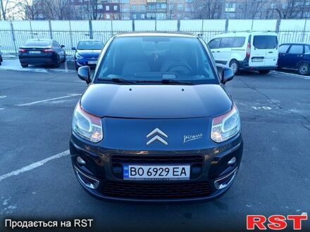 Сітроен С3 Пікассо 2013 у Кривому Розі на Automoto.ua Сірий Сітроен С3 Пікассо, об'ємом двигуна 1.6 л та пробігом 293 тис. км за 7100 $, фото 1 на Automoto.ua