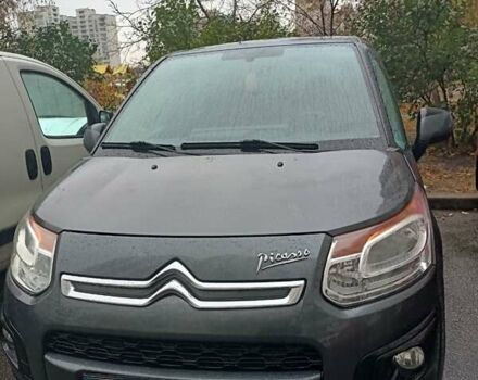 Серый Ситроен С3 Пикассо, объемом двигателя 1.56 л и пробегом 103 тыс. км за 7777 $, фото 1 на Automoto.ua