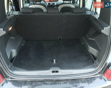 Синий Ситроен С3 Пикассо, объемом двигателя 1.56 л и пробегом 184 тыс. км за 7000 $, фото 5 на Automoto.ua