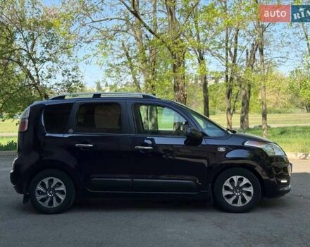 Синий Ситроен С3 Пикассо, объемом двигателя 1.56 л и пробегом 227 тыс. км за 7200 $, фото 7 на Automoto.ua