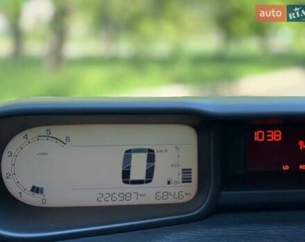 Синій Сітроен С3 Пікассо, об'ємом двигуна 1.56 л та пробігом 227 тис. км за 7200 $, фото 24 на Automoto.ua