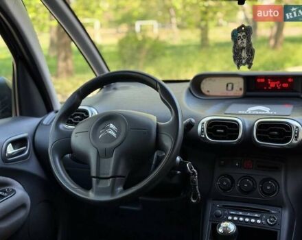 Синий Ситроен С3 Пикассо, объемом двигателя 1.56 л и пробегом 227 тыс. км за 7200 $, фото 16 на Automoto.ua