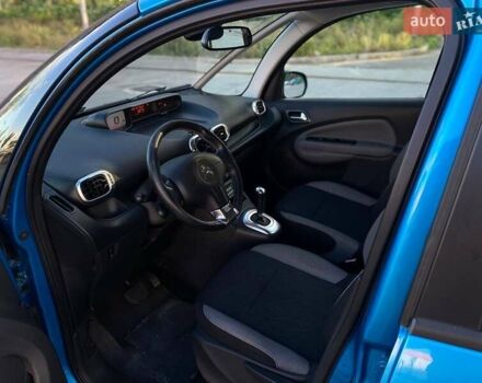 Синий Ситроен С3 Пикассо, объемом двигателя 1.56 л и пробегом 132 тыс. км за 7790 $, фото 11 на Automoto.ua