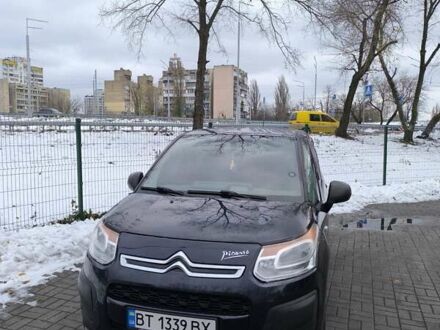 Синий Ситроен С3 Пикассо, объемом двигателя 1.4 л и пробегом 153 тыс. км за 6600 $, фото 1 на Automoto.ua