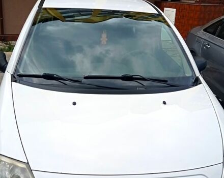 Белый Ситроен С3, объемом двигателя 1.4 л и пробегом 328 тыс. км за 4500 $, фото 3 на Automoto.ua