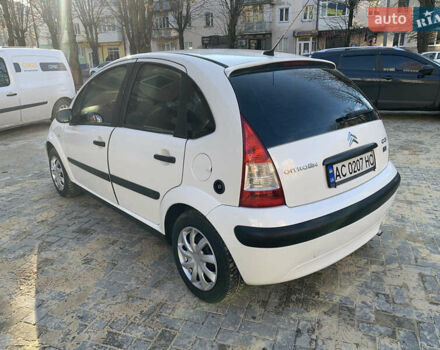 Білий Сітроен С3, об'ємом двигуна 1.36 л та пробігом 180 тис. км за 2950 $, фото 6 на Automoto.ua