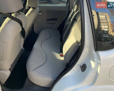 Білий Сітроен С3, об'ємом двигуна 1.36 л та пробігом 180 тис. км за 2950 $, фото 11 на Automoto.ua